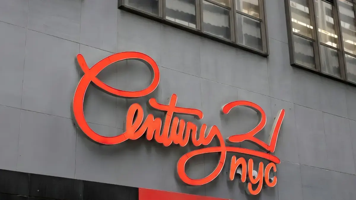 Century 21 revine în forță pe piața de retail din New York