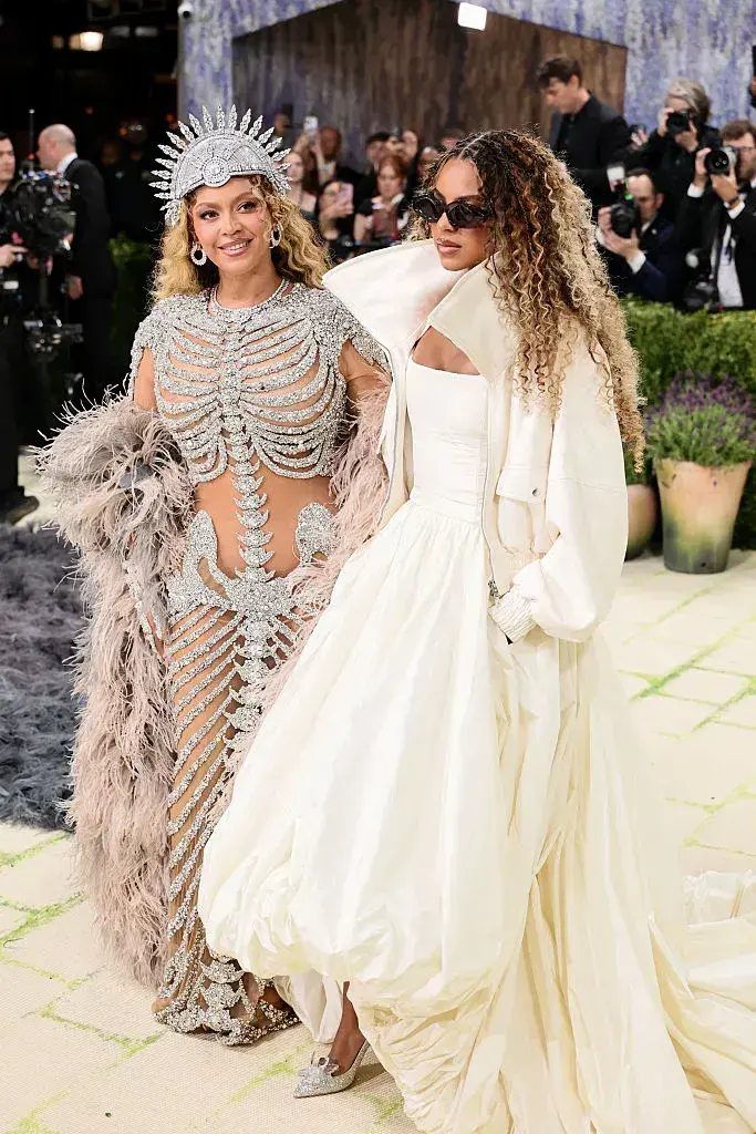 Met Gala 2026: Creativitate debordantă și revoluția AI în modă