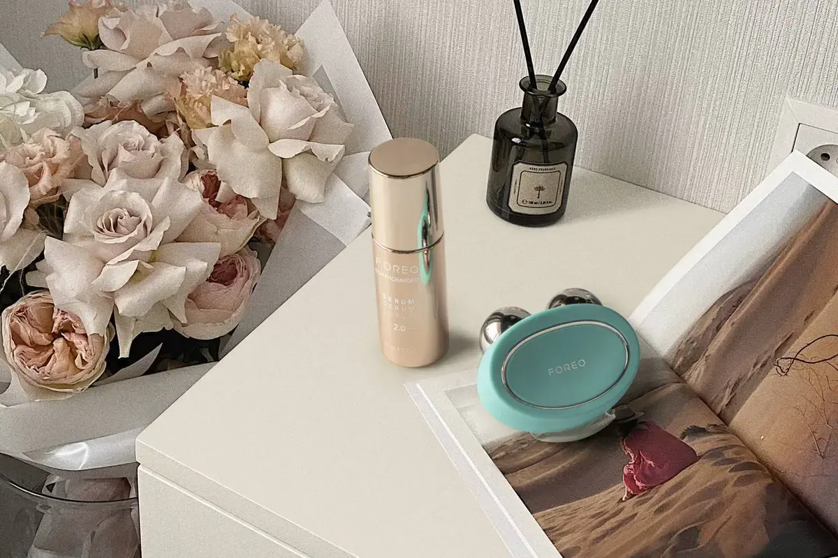 Microcurenții: Liftingul facial non-invaziv, direct acasă
