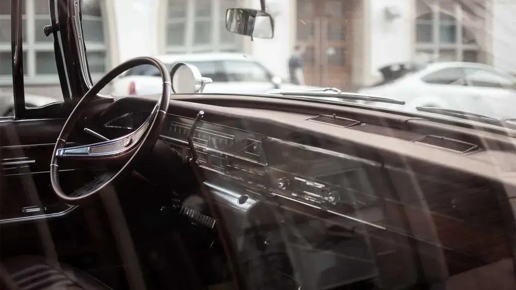 CEO-ul Dollar Shave Club, Larry Bodner, lansează strategie multi-brand cu achiziția Truly Beauty