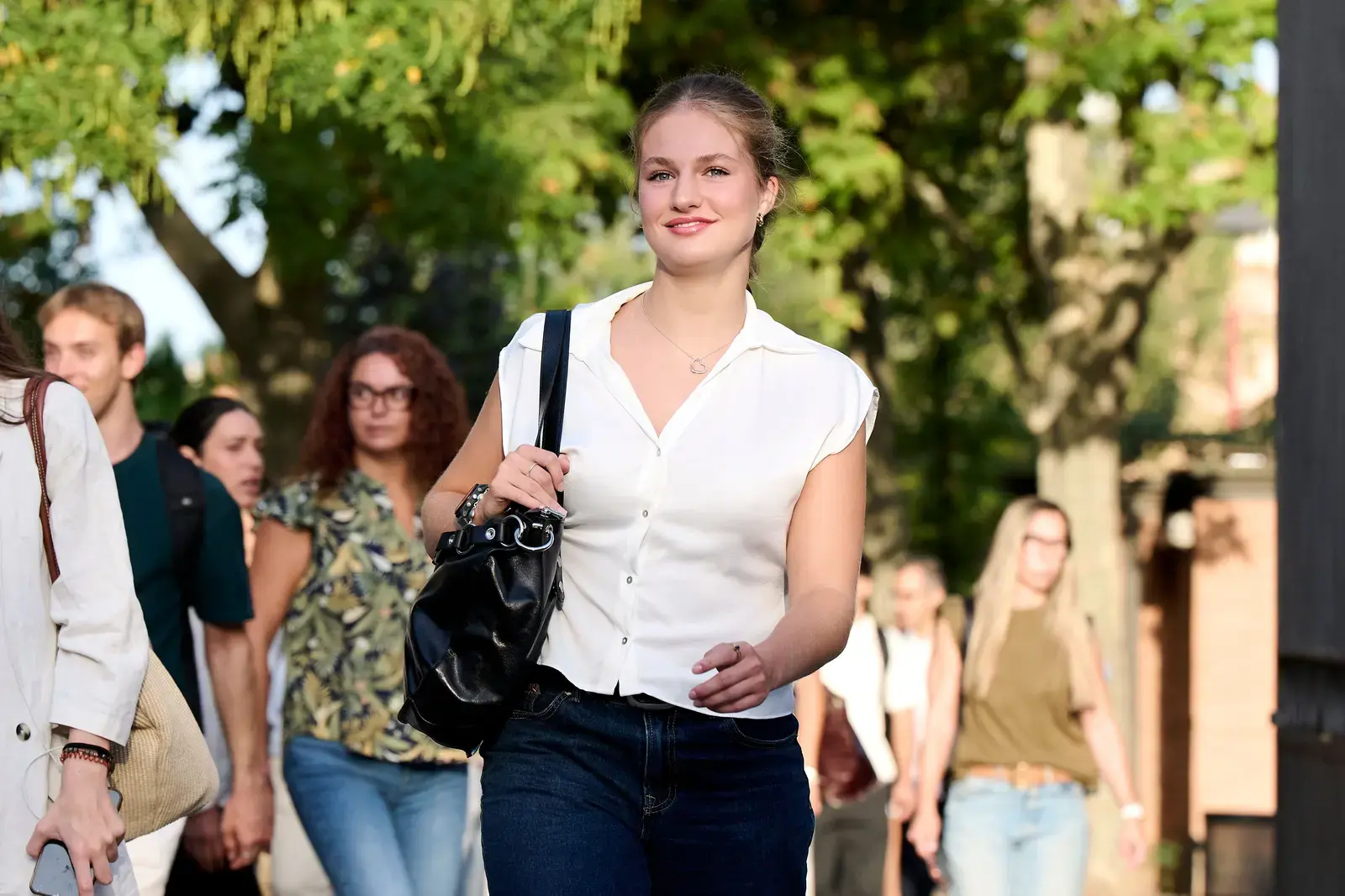 Regina Leonor, în adidași de 177 de dolari la prima zi de școală